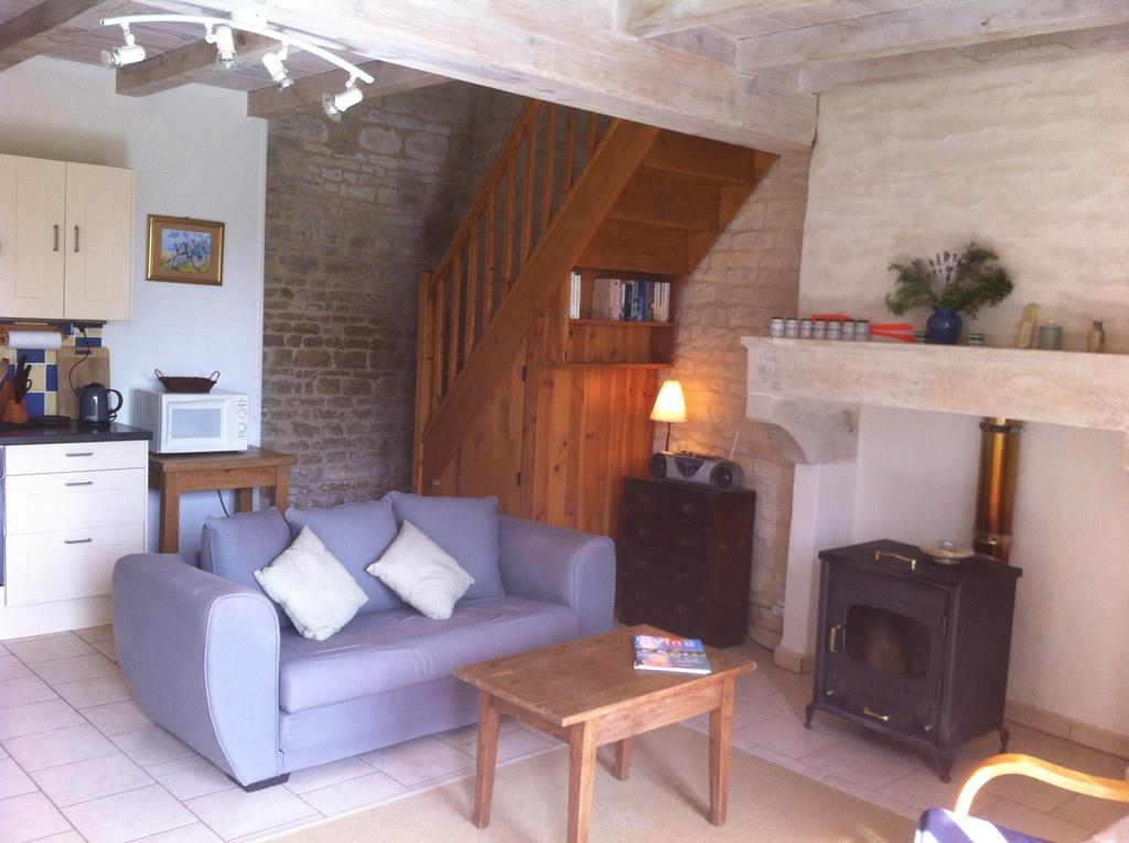 La Petite Maison Crezieres Rum bild